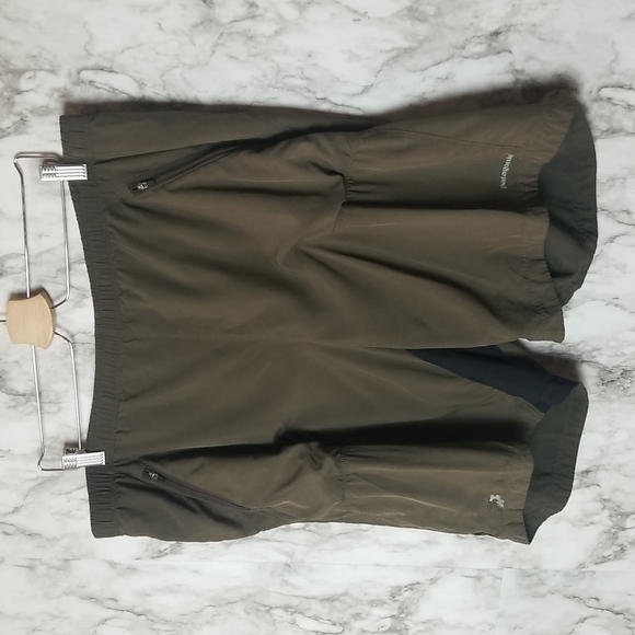 Patagonia Shorts Men's - Picture 2 of 5